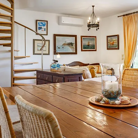 Helios Villa *